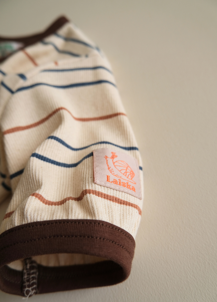 LAISKA T-SHIRT