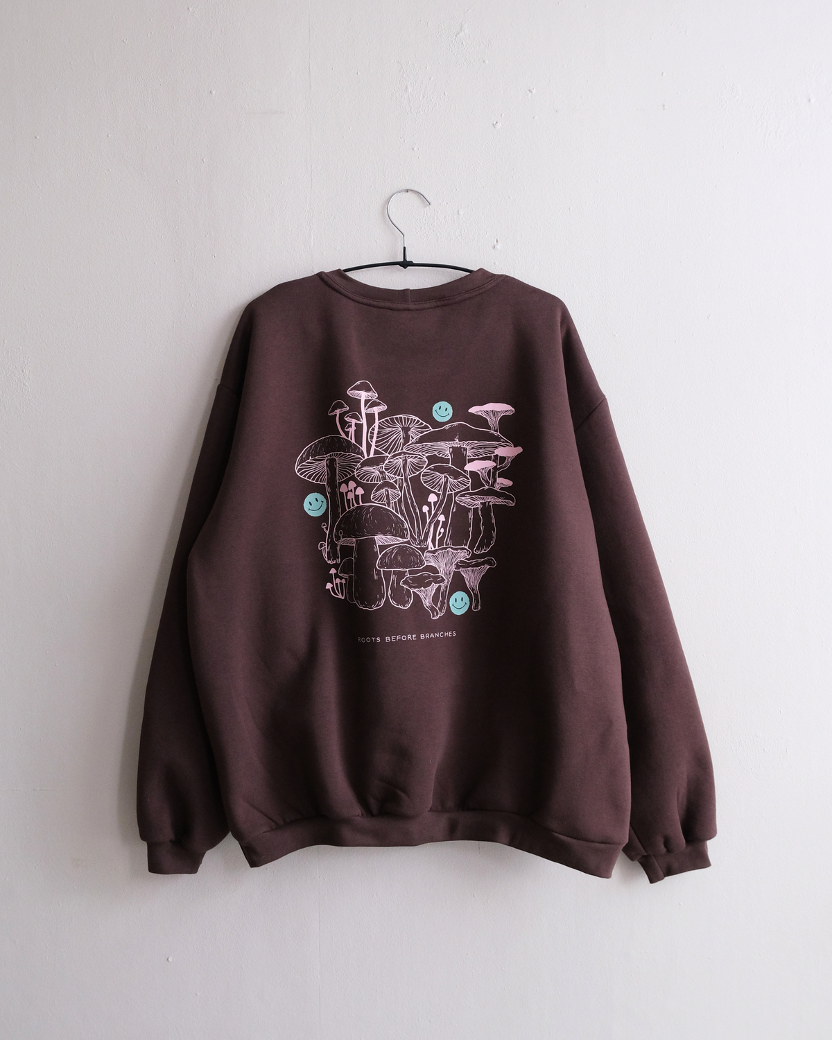 ROOTED SWEATSHIRT