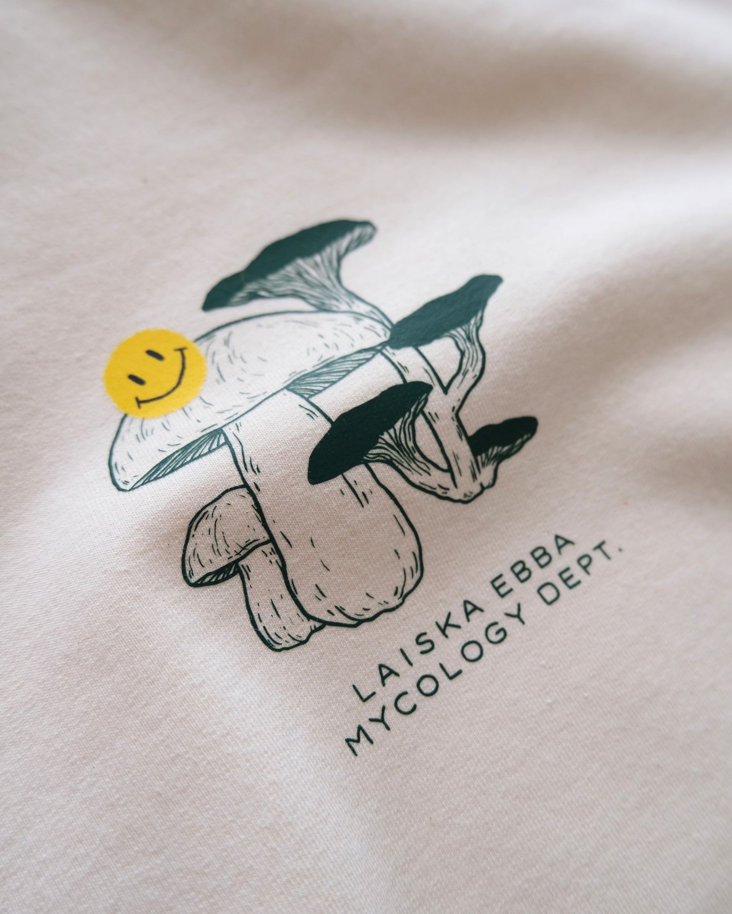 ROOTED T-SHIRT