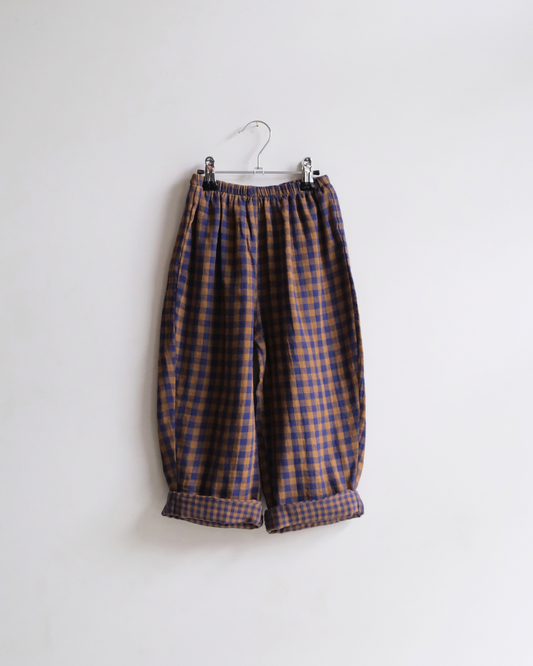WOBBLY PANTS