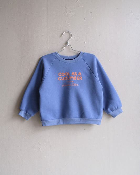 KURKKU KLEIDERBREITETES SWEATSHIRT